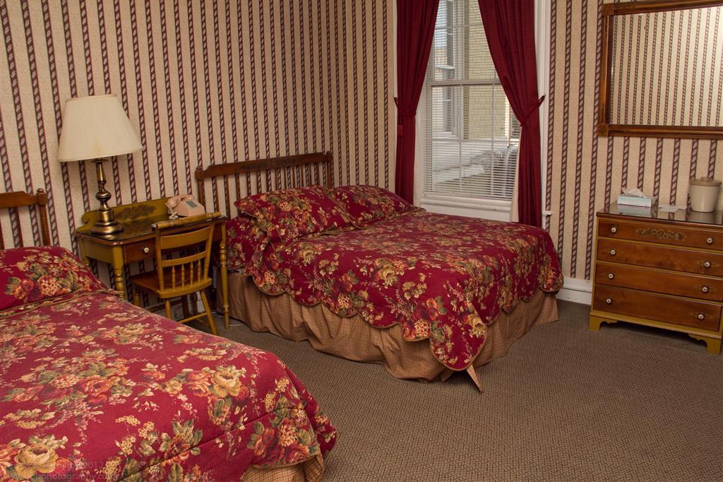 The Yankee Pedlar Inn Torrington الغرفة الصورة