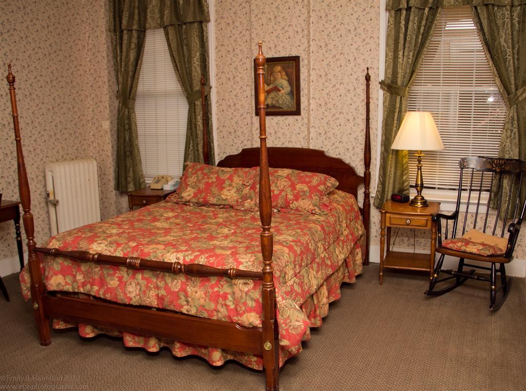 The Yankee Pedlar Inn Torrington الغرفة الصورة