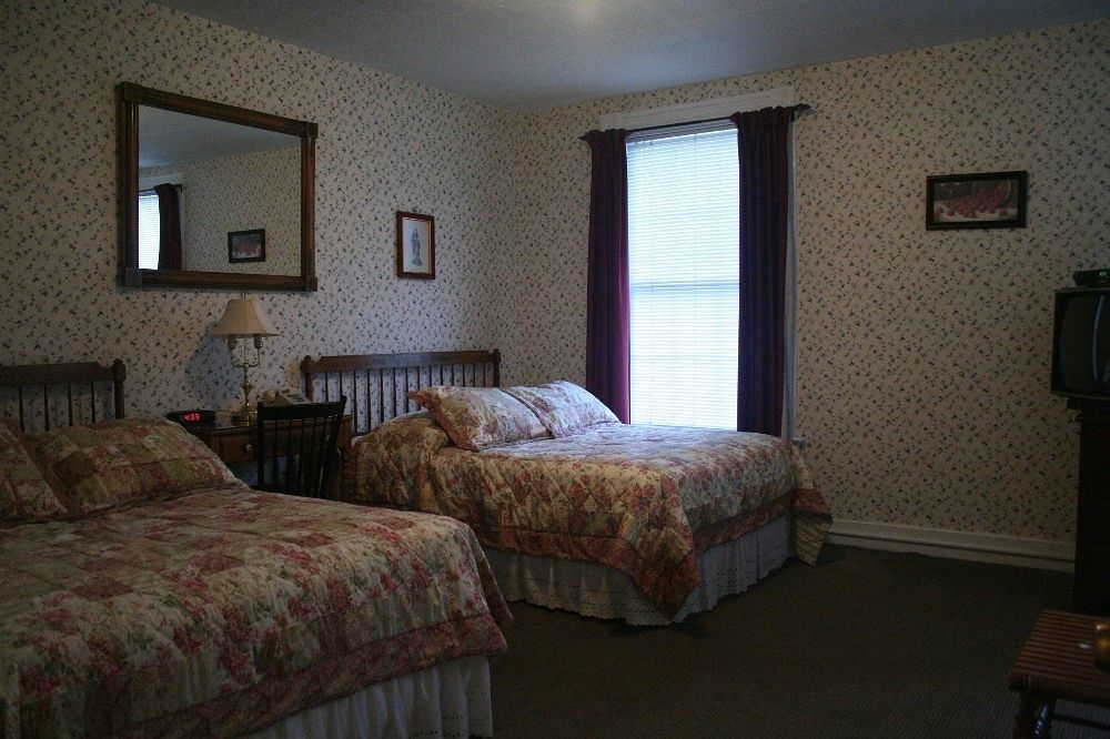 The Yankee Pedlar Inn Torrington المظهر الخارجي الصورة